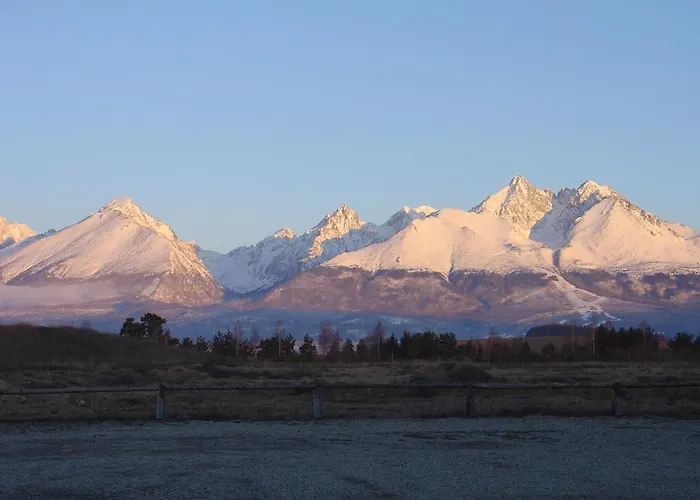 Pod Tatrami Vel'ka Lomnica