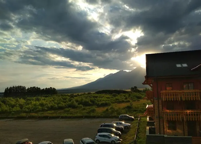 Pod Tatrami Vel'ka Lomnica